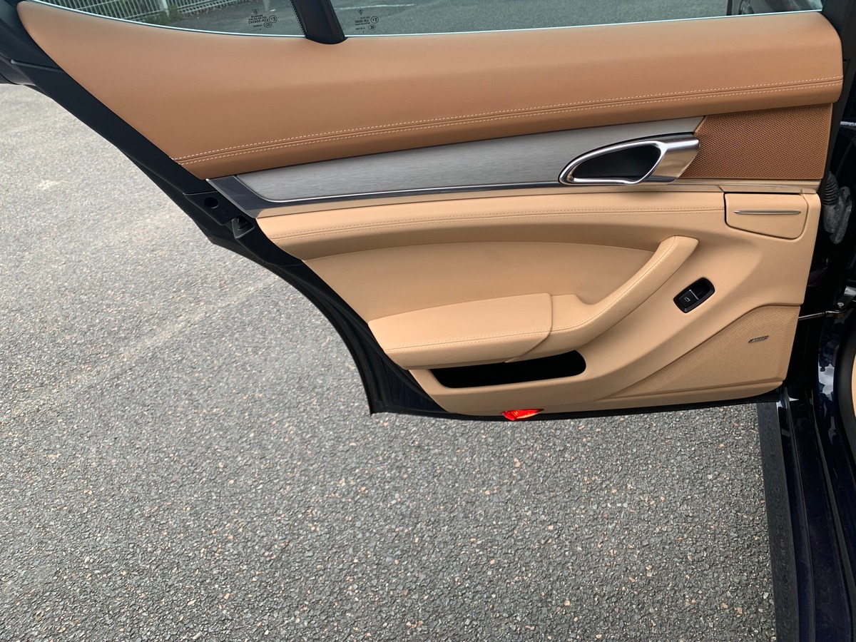 Porsche Panamera 380 ch | S Hybrid | Toit ouvrant | Mode Sport Plus | Siéges chauffants | Radars