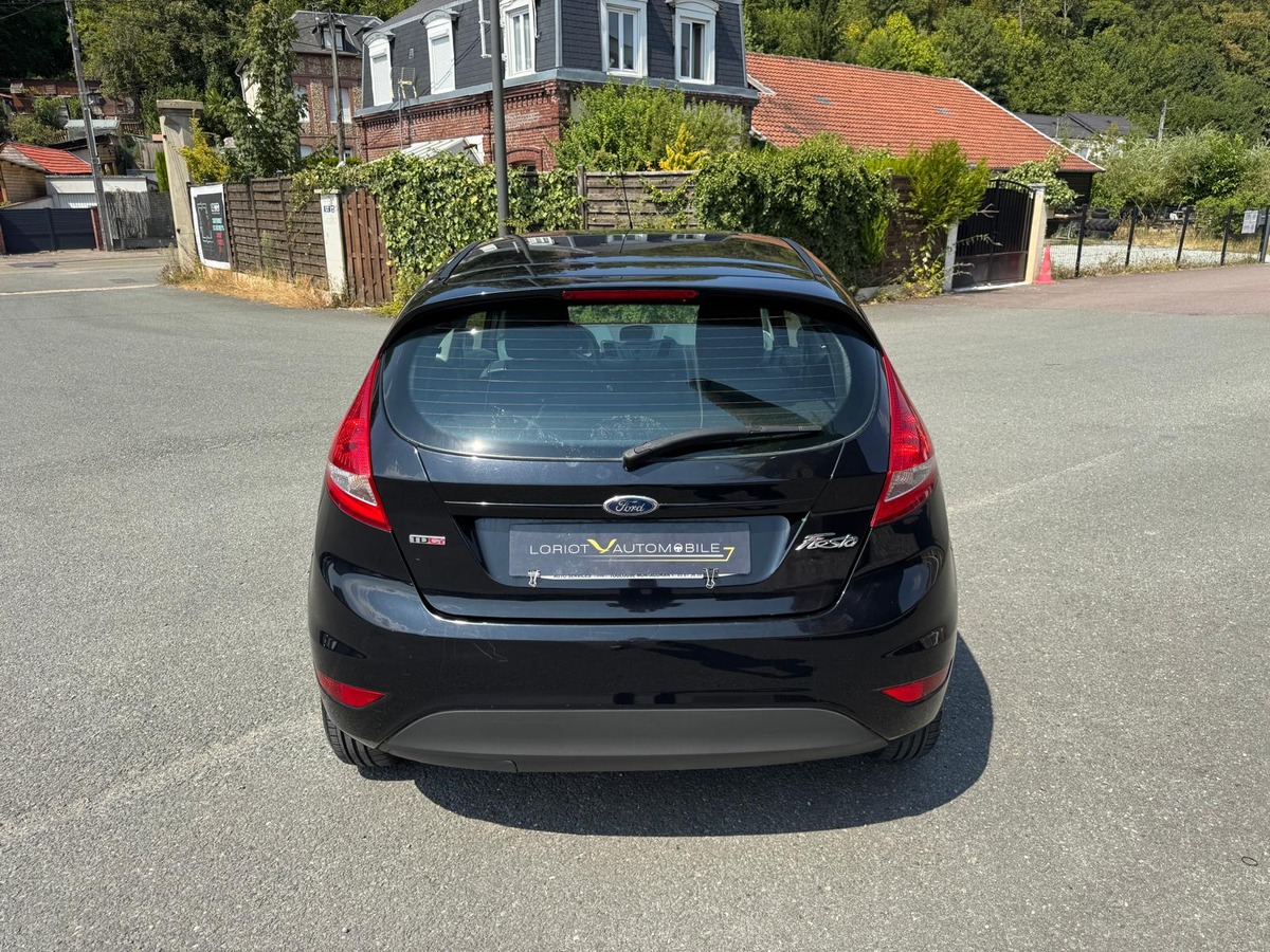 Ford Fiesta 1.4 TDCI 70- Première main- Distribution neuve