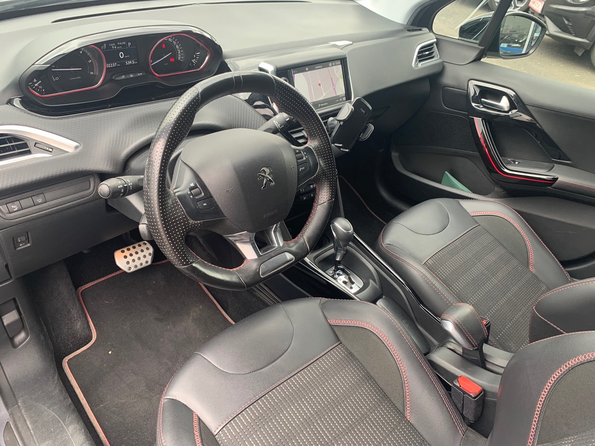 Peugeot 2008 GT LINE | 120 CHEVAUX | Caméra recul | Boite Automatique |  Garantie 20/12/2025
