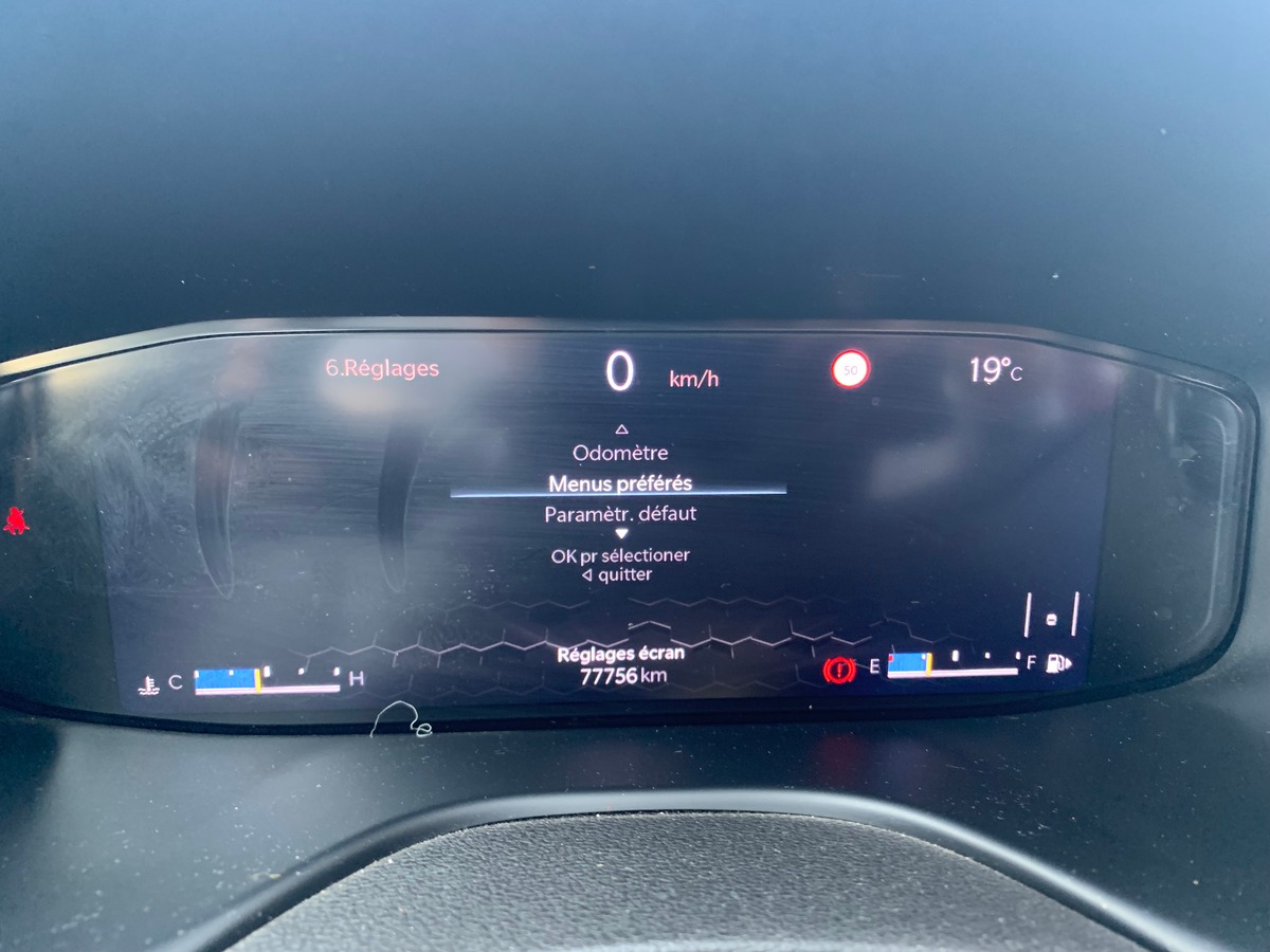 Jeep Compass 130 | (2) 1.6 MJET | Night Eagle | Attelage | GPS | Régulateur vitesse | Apple car Play