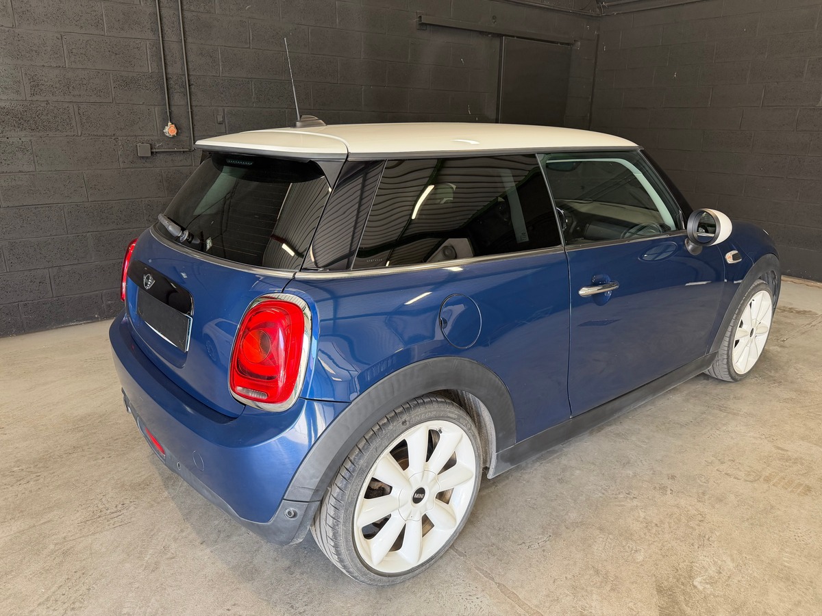 Mini Mini Cooper d 116CH Pack Chili
