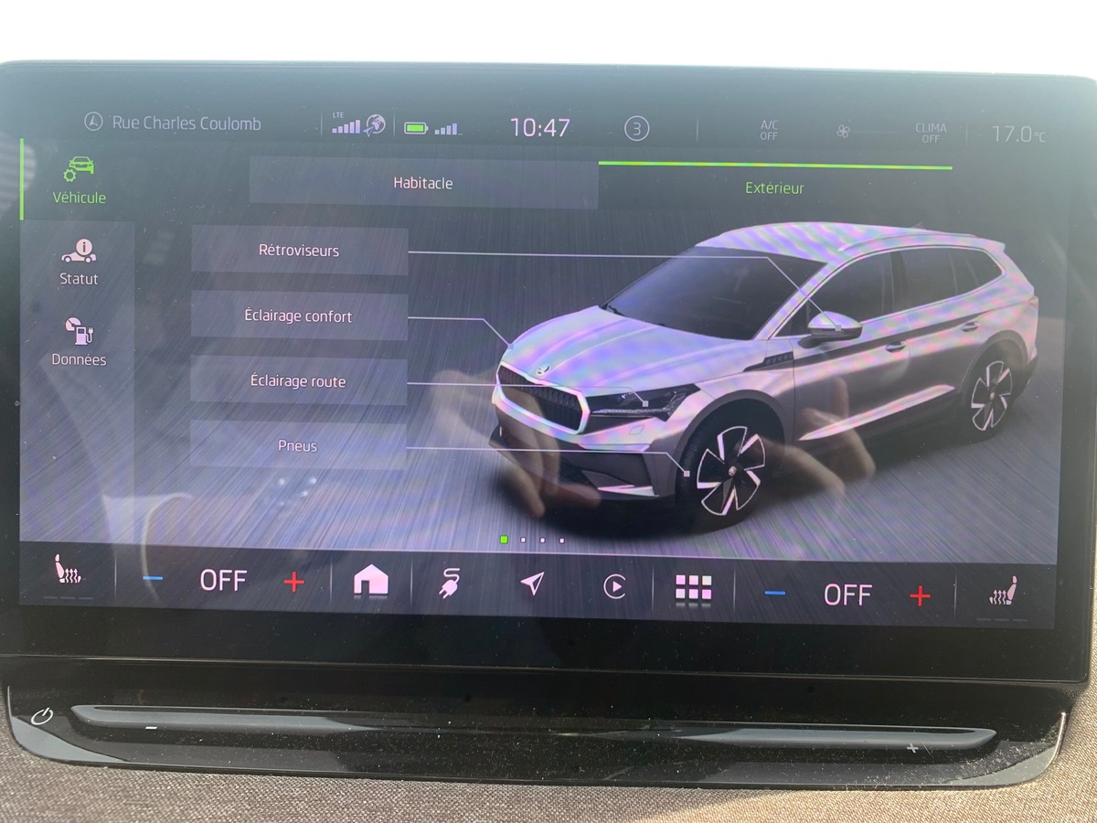 Skoda Enyaq 180 chevaux | iV60 | Apple car Play | Régulateur vitesse adaptatif | Siéges chauffants