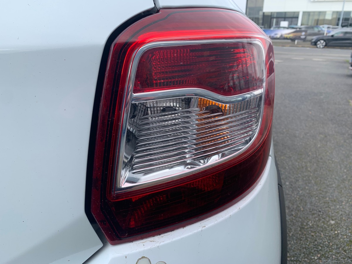 Dacia Sandero Stepway 90 ch | Roue de secours + cric | Aide stationnement Arrière | GPS | Bluetooth