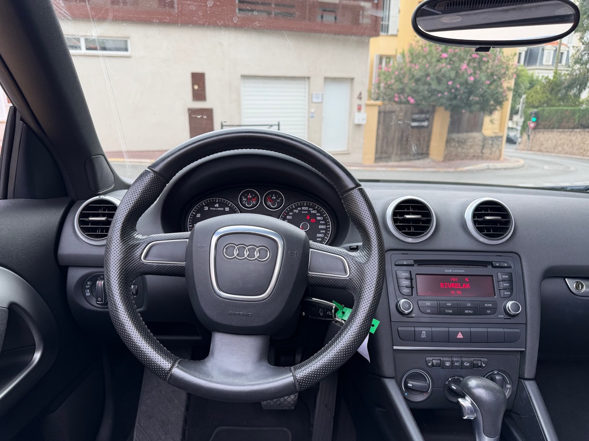 Audi A3 Cabriolet 1.8 TFSI 160 CV /S Tronic / Interieur Cuir Alcantara /