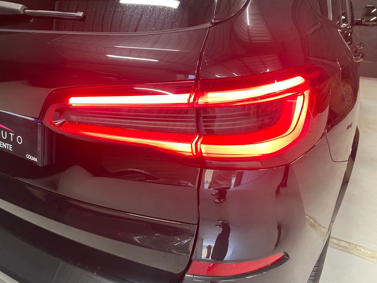 Bmw X5 G05 xDrive30d 265 ch BVA8 M Sport / TOIT OUVRANT / CAMERA 360 / APPLE CARPLAY