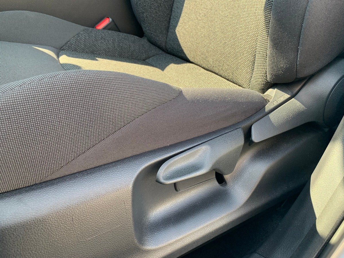 Toyota TOYOTA C HR 140 ch | Apple car Play Android Auto | Caméra de recul | Régulateur de vitesse