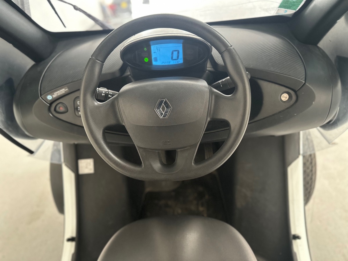 RENAULT Twizy 45 sans permis