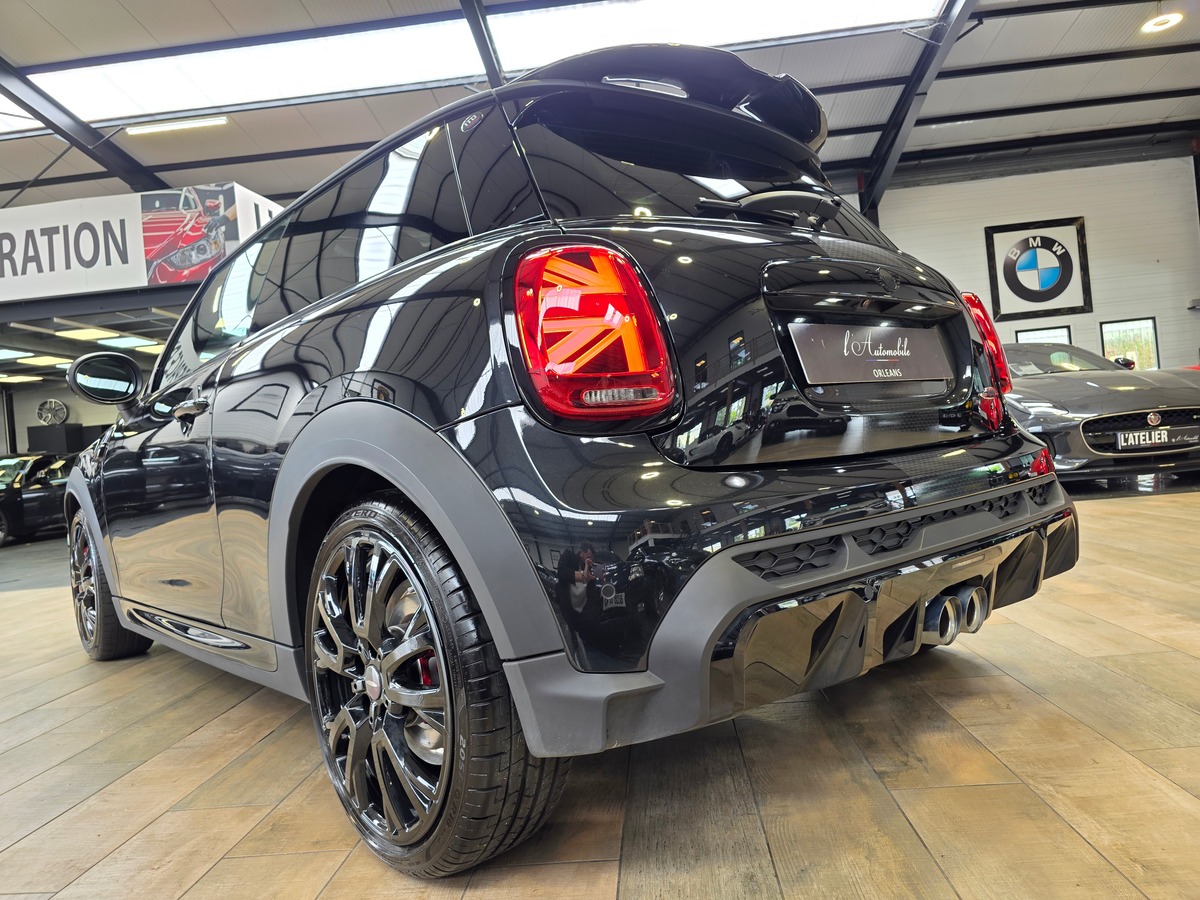 Mini Mini JCW III JOHN COOPER WORKS 1to6 EDITION // EDITION LIMITEE 999 EXEMPLAIRES MONDE