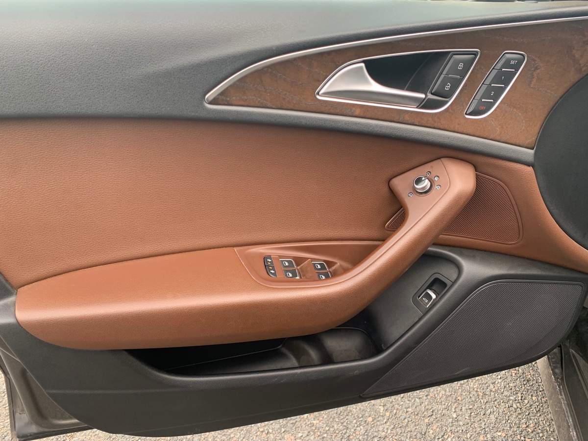 Audi A6 Limousine 190 ch | AMBITION LUXE | GPS | Caméra Recul | Système d'accès, démarrage sans clé