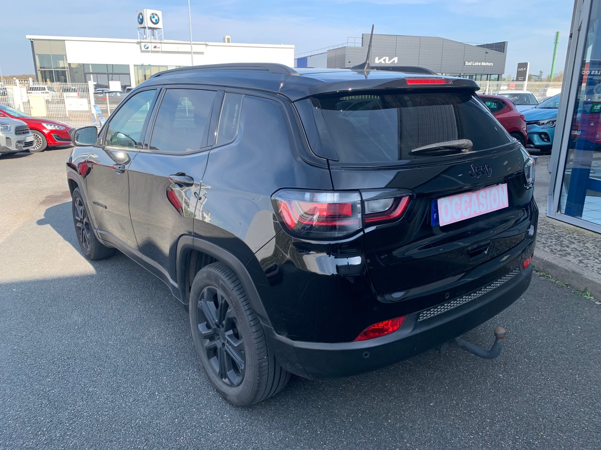 Jeep Compass 130 | (2) 1.6 MJET | Night Eagle | Attelage | GPS | Régulateur vitesse | Apple car Play