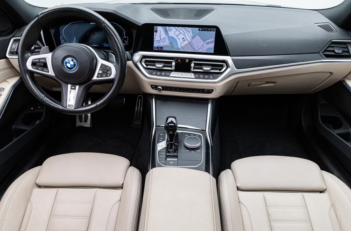 Bmw Série 3 Touring VII 330eA 292ch M Sport Toit ouvrant