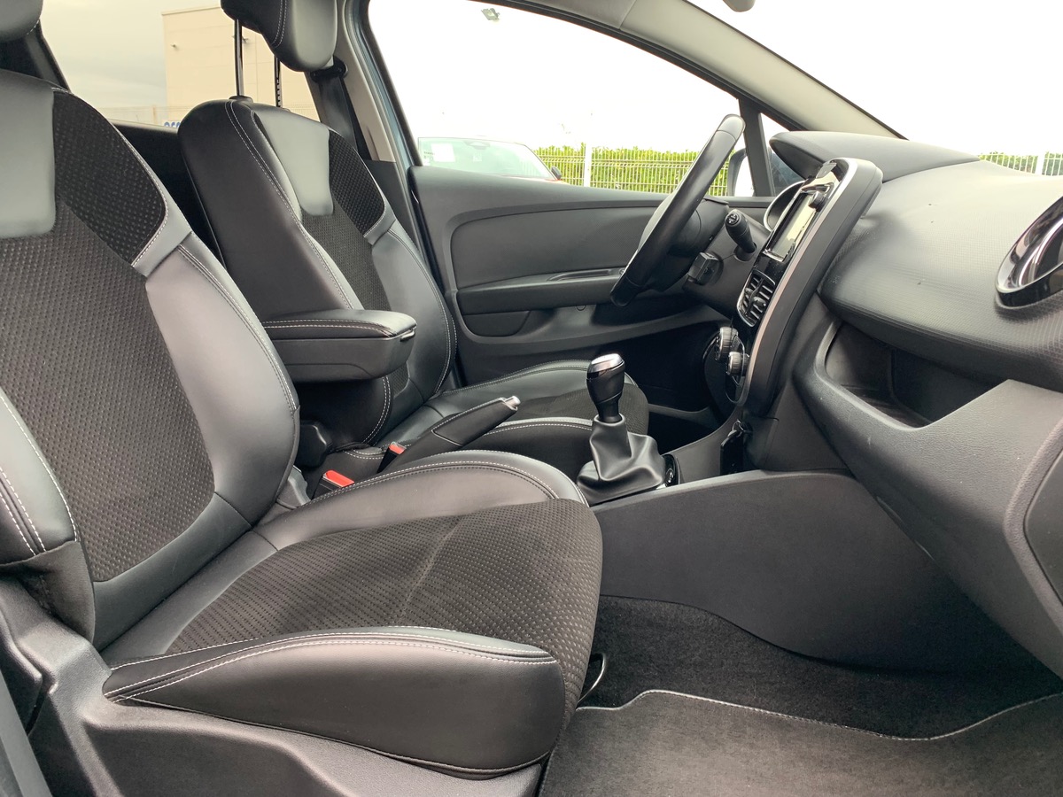 RENAULT Clio Estate 90 | Intens | Bluetooth | GPS | Phares antibrouillard LED |Jantes Alu | Attelage