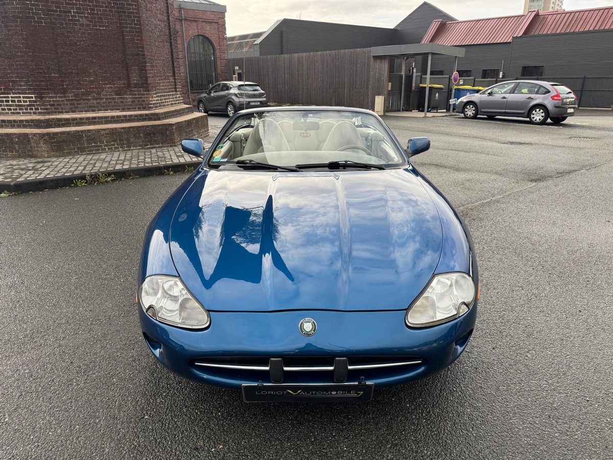 Jaguar XK8 Cabriolet 4.0 V8 285cv - Garantie