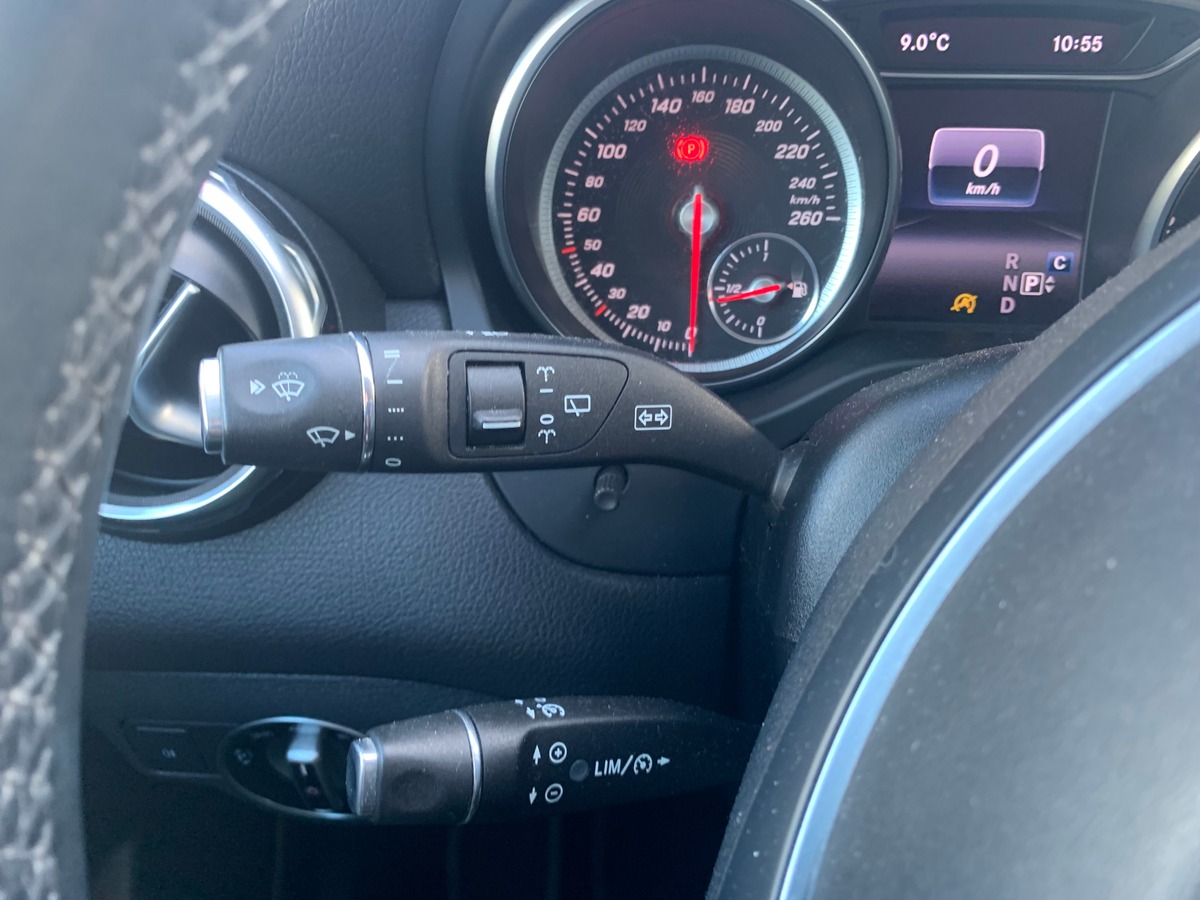 Mercedes-Benz GLA 136 | Sensation | Caméra recul | Régulateur vitesse | Siéges chauffants électrique