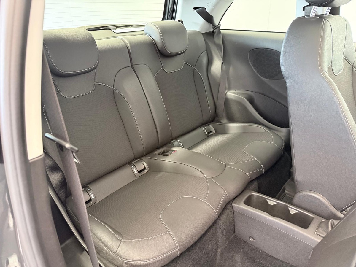 Opel Adam 1.2  70 cv  JAM  Première main