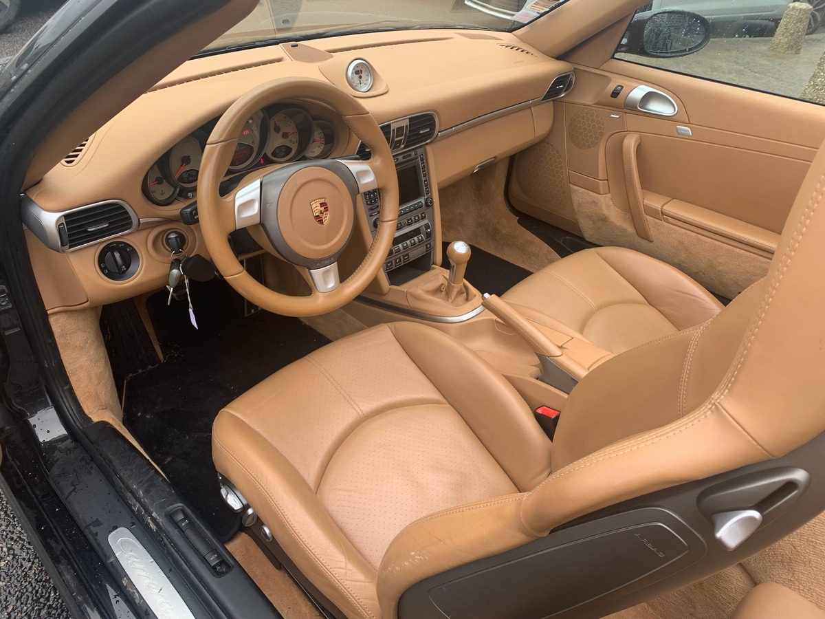 Porsche 911 355 ch | 997 Carrera S | Mode SPORT | Régulateur de vitesse | GPS | Siéges chauffants