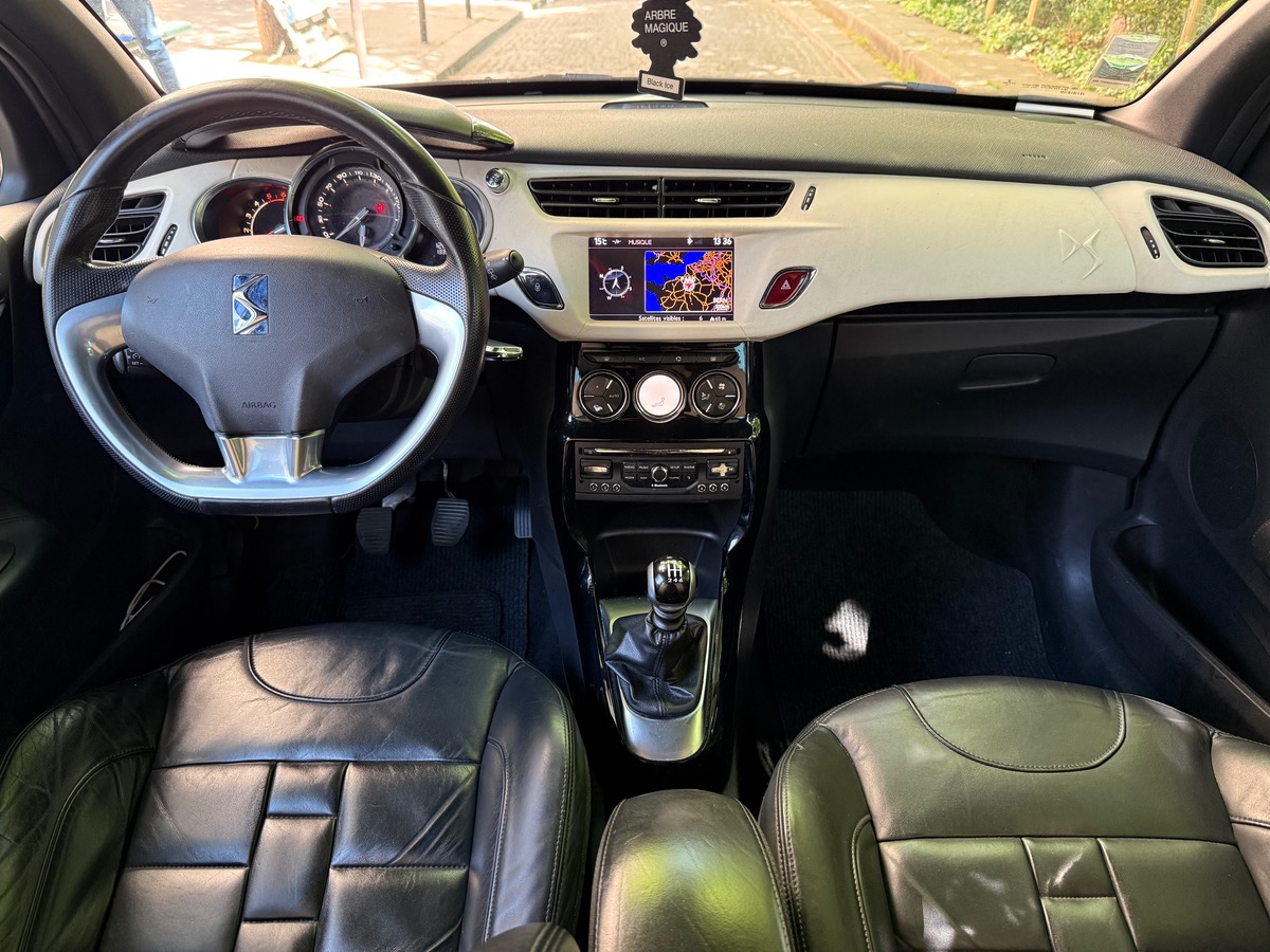 Citroën DS3 II Sport Chic 1.6 e-HDi 115 cv