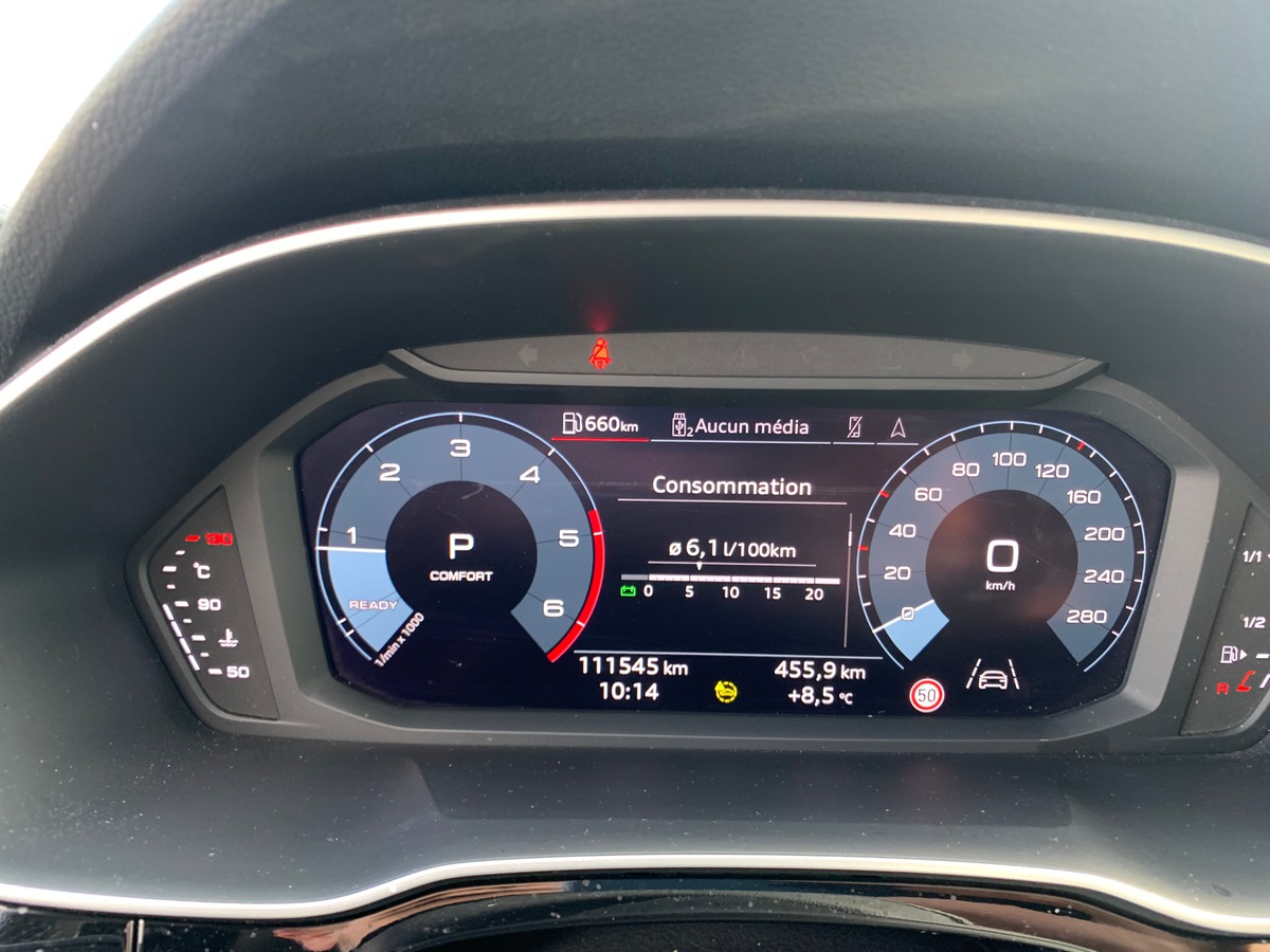 Audi Q3 Sportback 150 ch | S-Line | Caméra de recul | Apple car Play | Coffre assisté électriquement