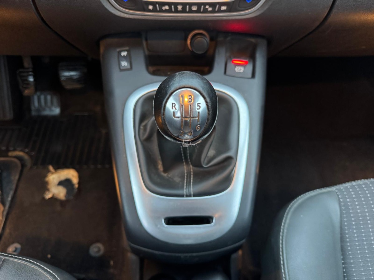 RENAULT Scenic 1.5 dci 110cv Bose Edition - Garantie