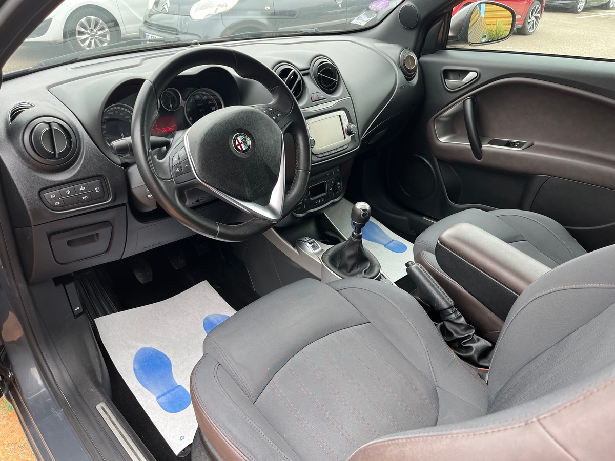 Alfa Romeo Mito Phase 3 0.9 TwinAir 105 CH COLLEZIONE 1ERE MAIN