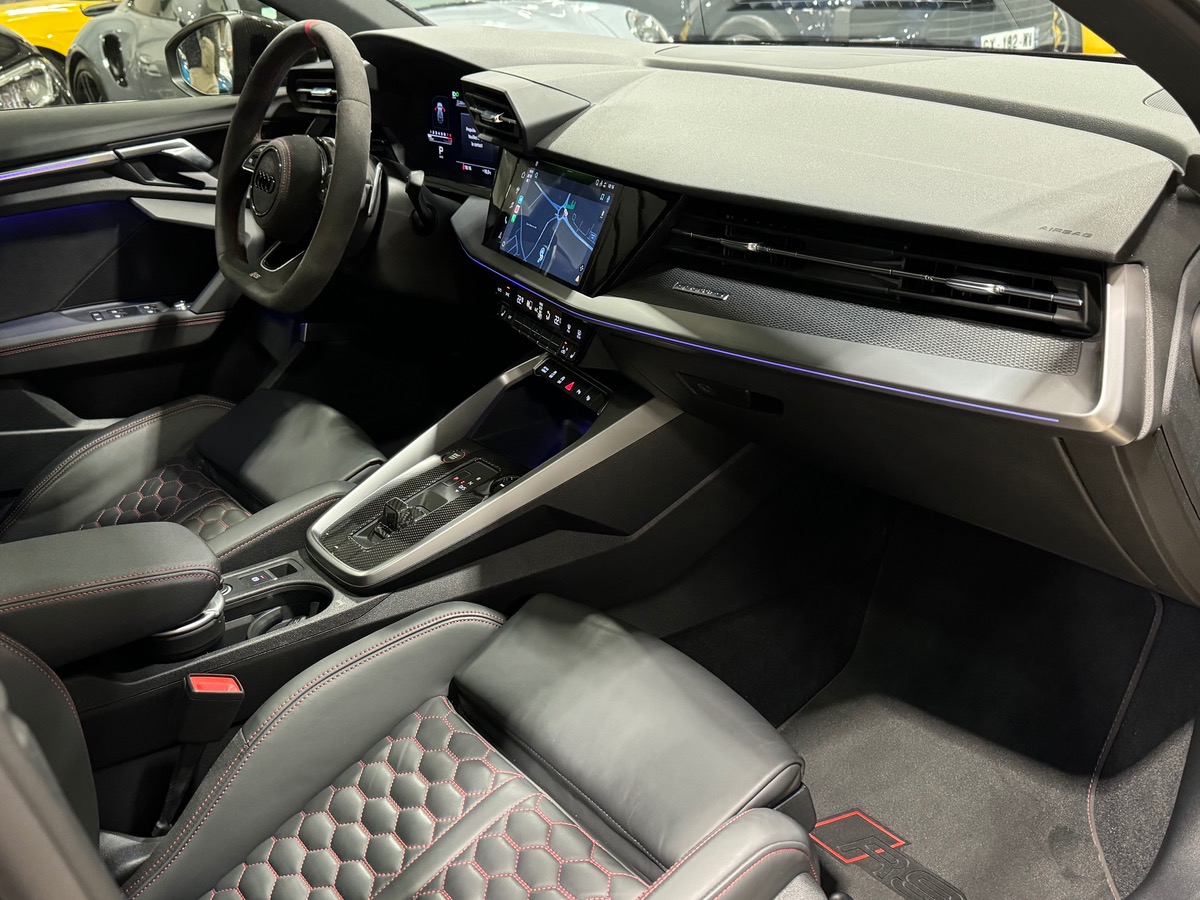Audi RS3 Sportback QUATTRO 2.5 TFSI 400CV PACK CARBONE N
