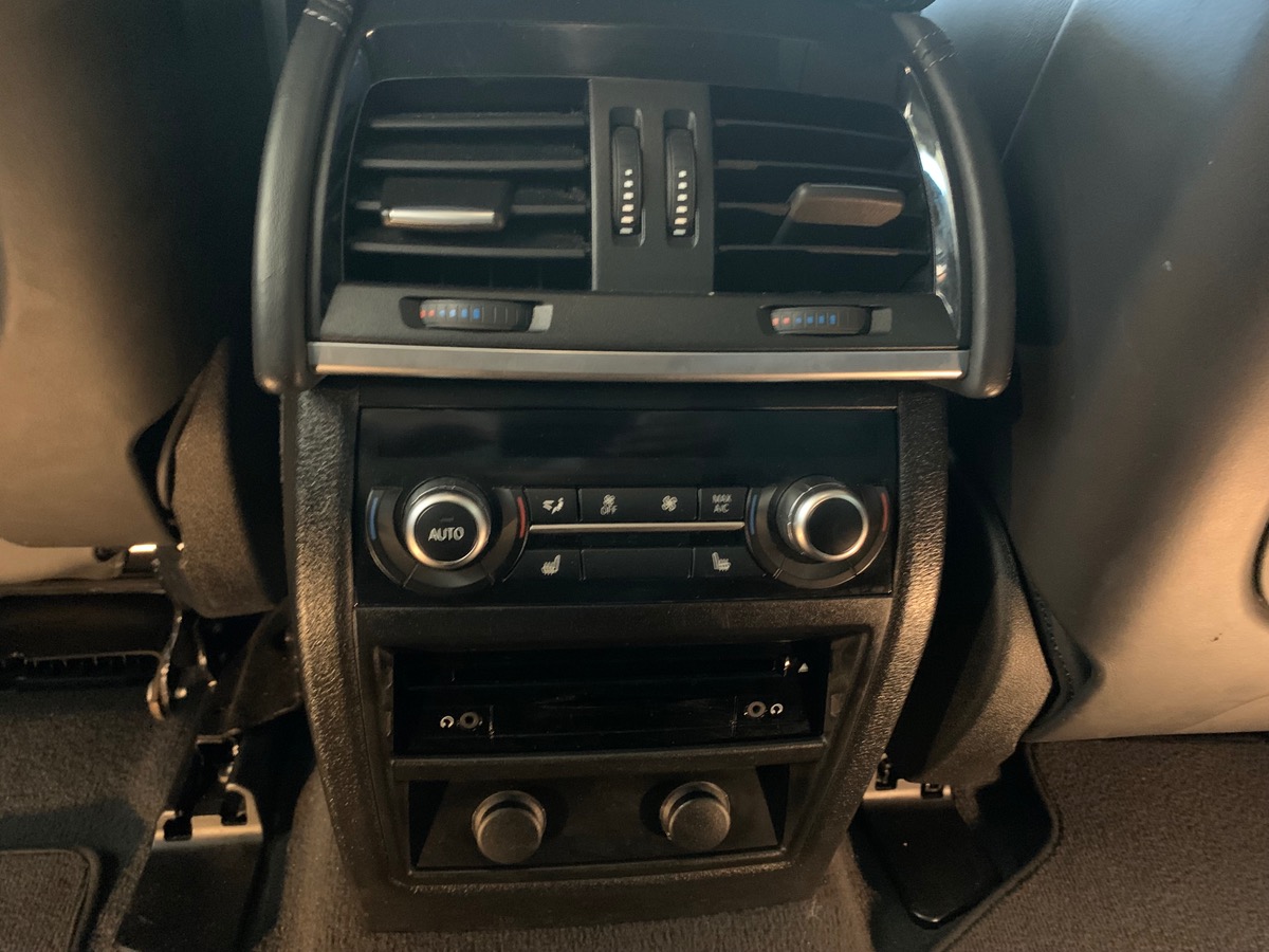 Bmw X6 M II (F86) 575 ch | Toit ouvrant électrique | Régulateur vitesse adaptatif | Caméra 360°