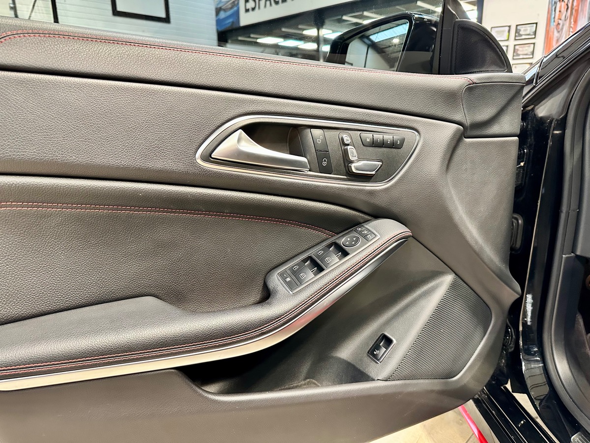 Mercedes-Benz CLA Shooting Brake (2) 250 2.0 218 Sport 4Matic 7G-DCT Options+++ b