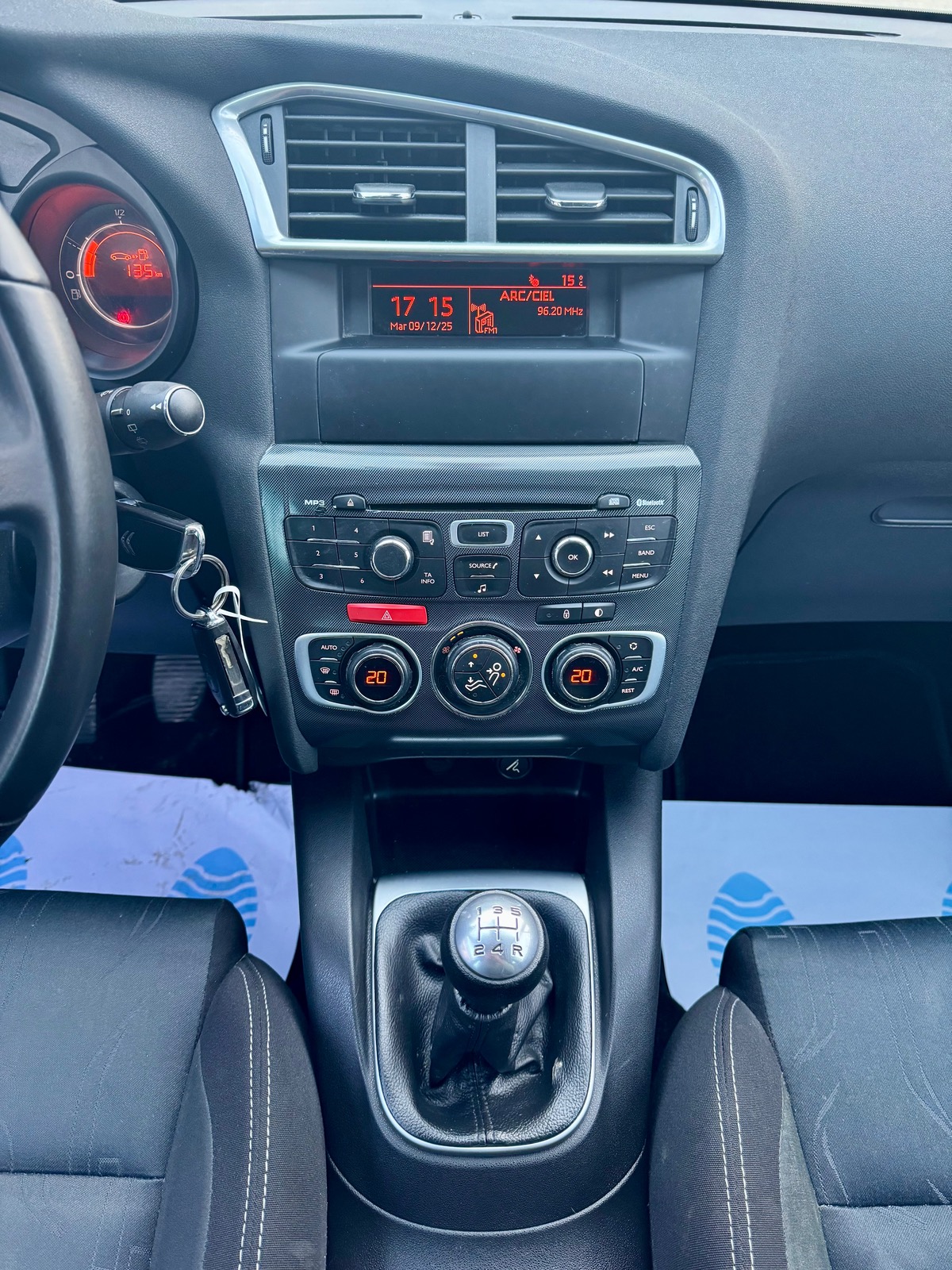 Citroën C4 (II) VTI 120 CV CONFORT SUIVI ENTRETIEN COMPLET