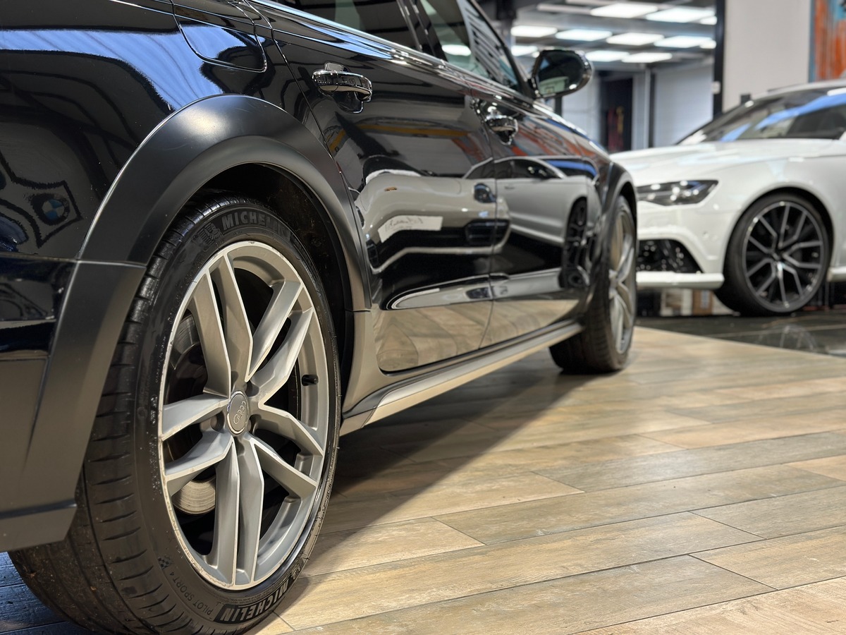 Audi A6 Allroad 3.0 V6 272 ch AVUS QUATTRO + Attelage