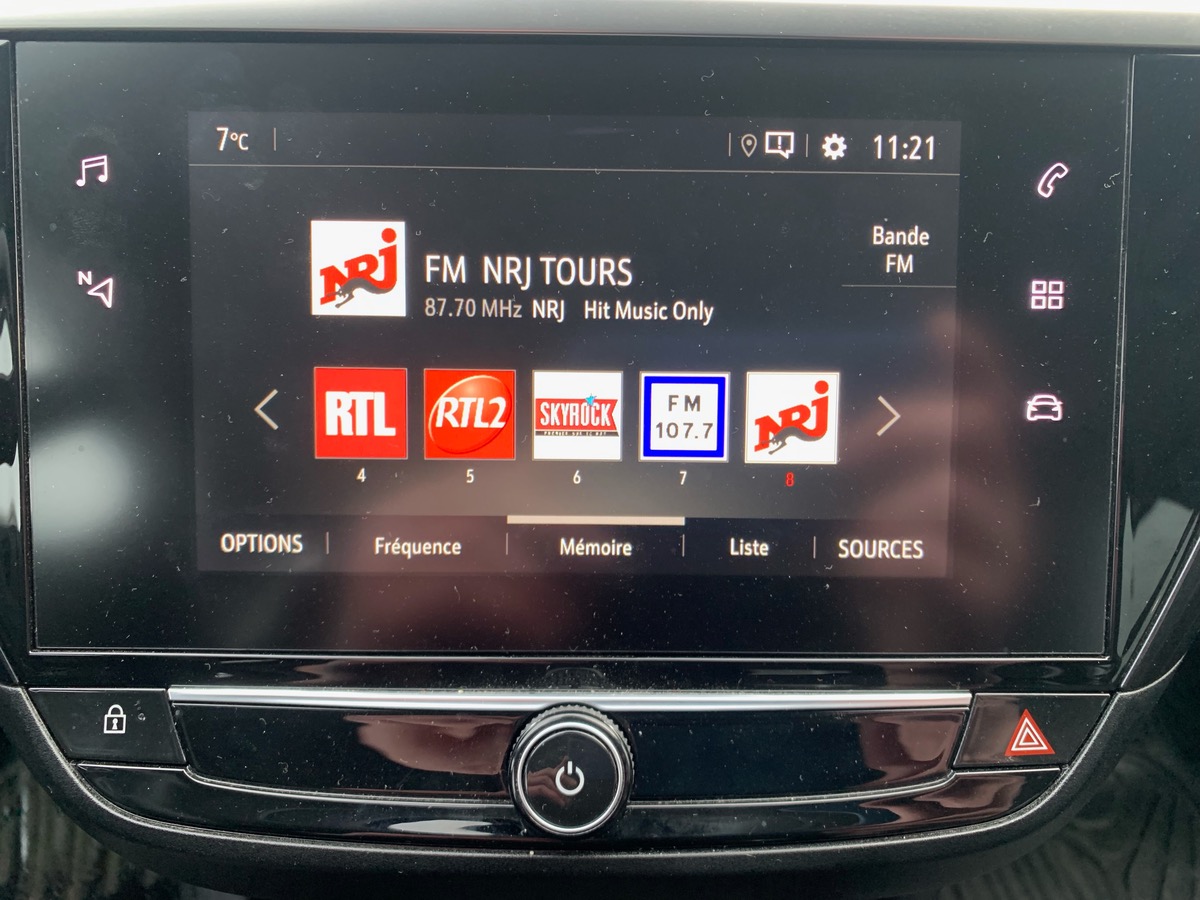 Opel Corsa 100 ch | Elegance business | Caméra recul | Contrôle des angles morts | GPS | Phares LED