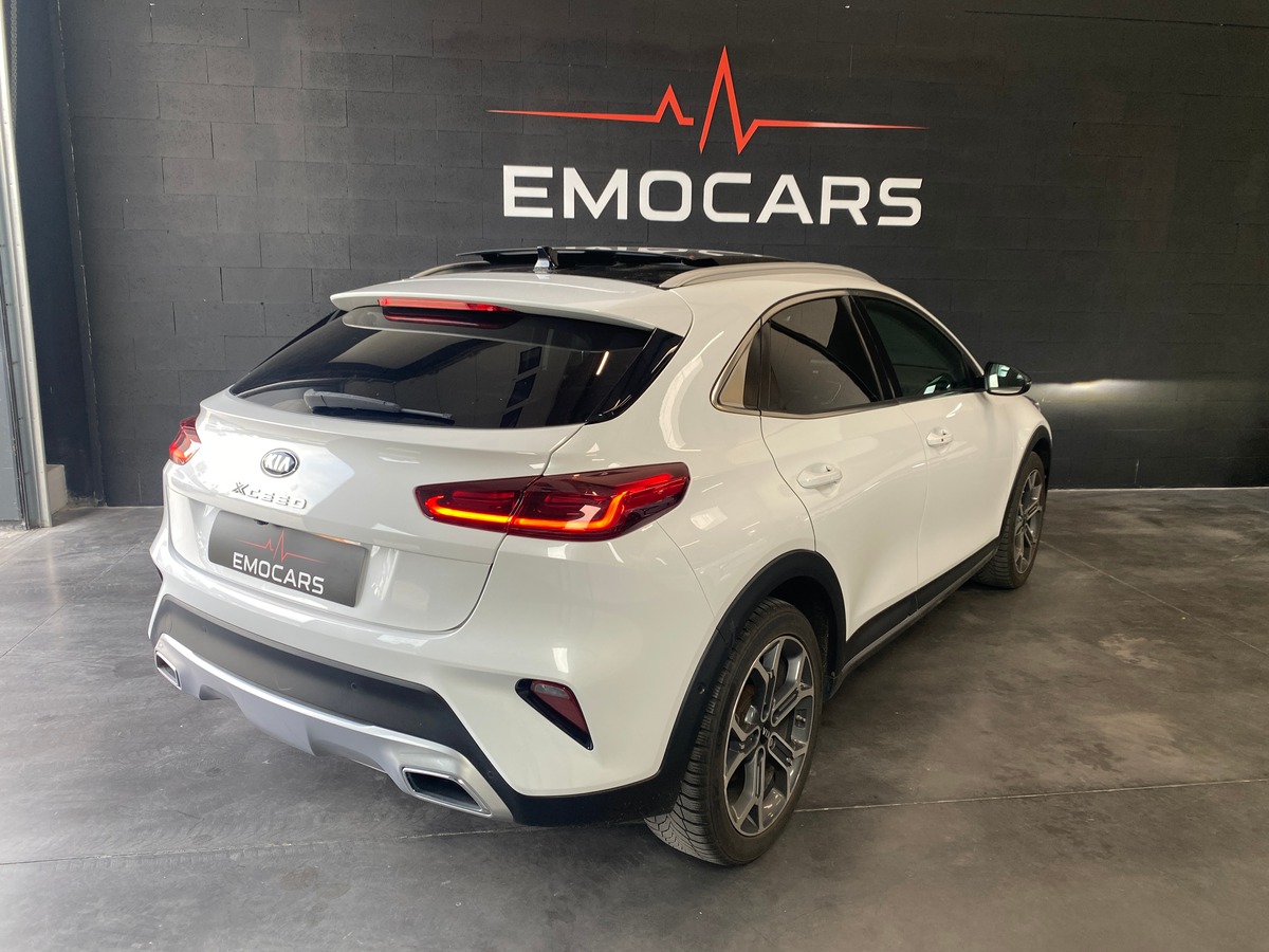 Kia XCeed hyb 141