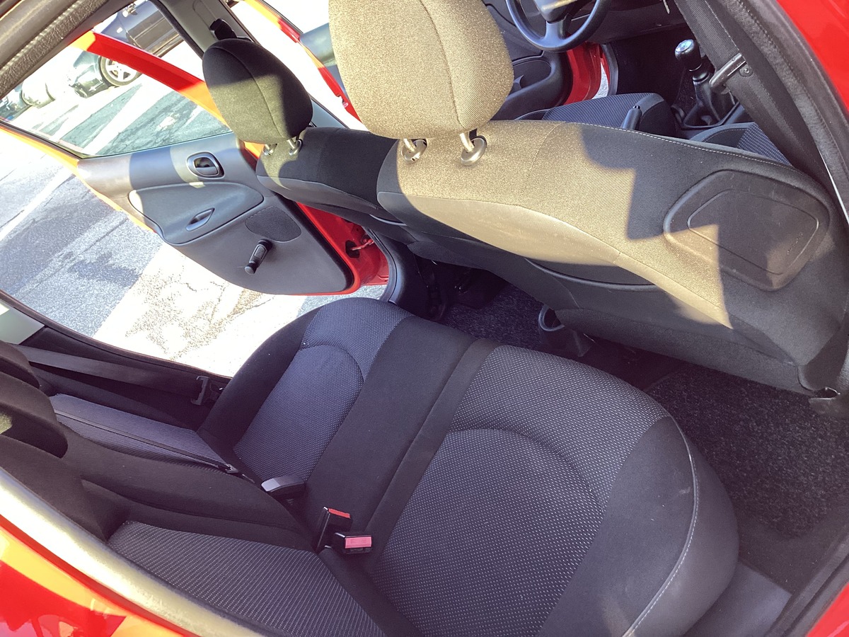 Peugeot 206 + 1.4 Urban