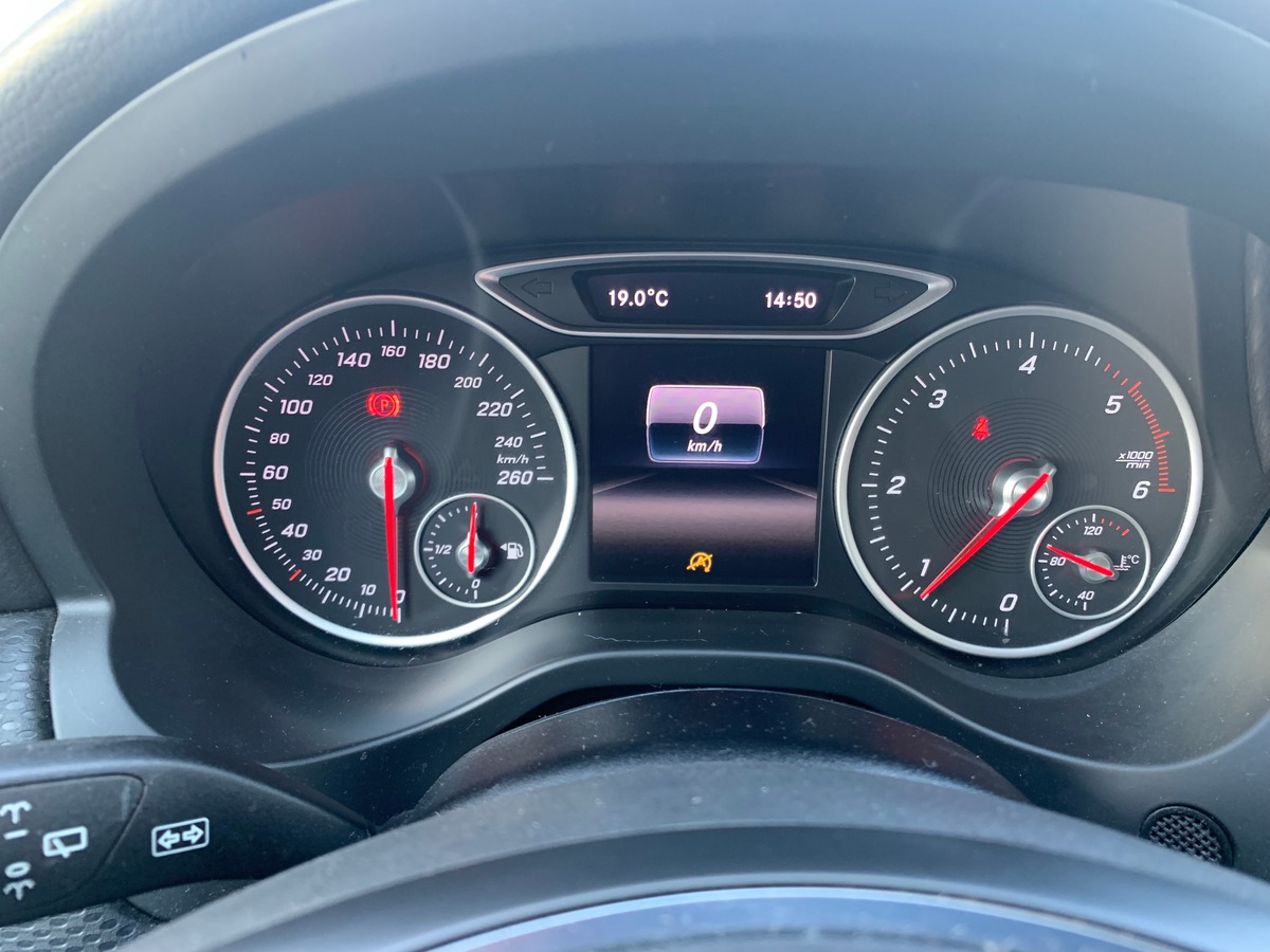 Mercedes-Benz Classe A 109 ch | Business | Caméra de recul | Régulateur de vitesse | Bluetooth | GPS