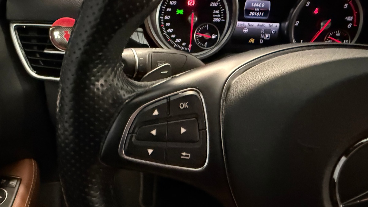 Mercedes Benz GLE COUPE 350 d 4matic AMG Fascination / Suivi Mercedes / Harman Kardon /