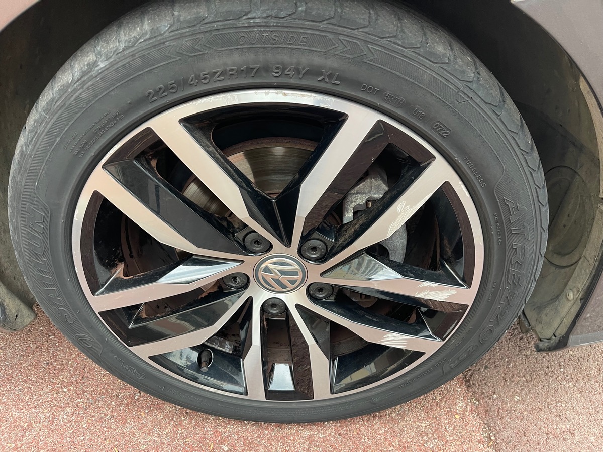 Volkswagen Golf 1.5 TSI 150 CV / Virtual Cockpit / CarPlay / Phase 2 / DSG7