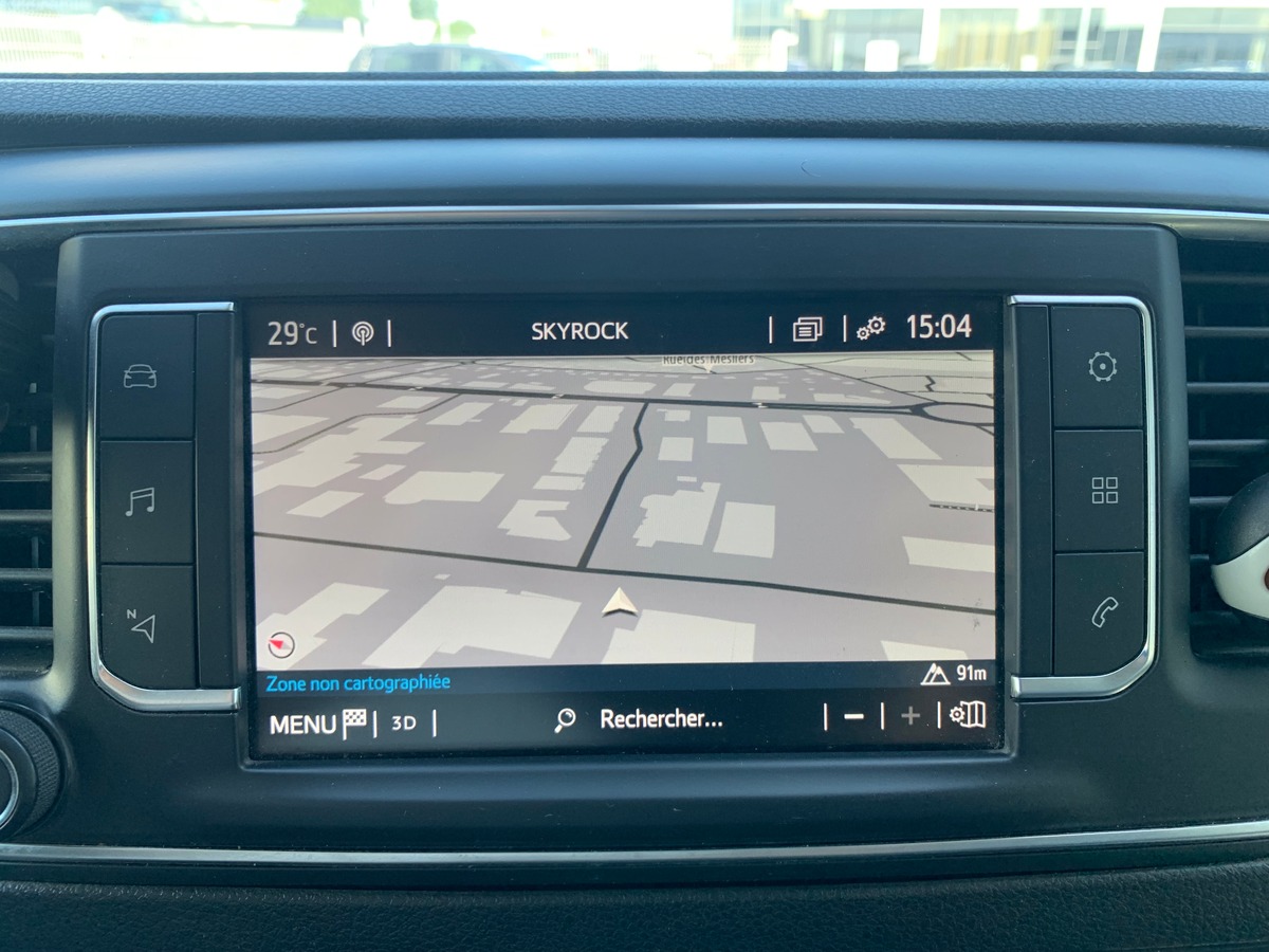 Toyota ProAce 120 chevaux | 3 Places | Medium | Apple car play | GPS | Régulateur de vitesse | Radar