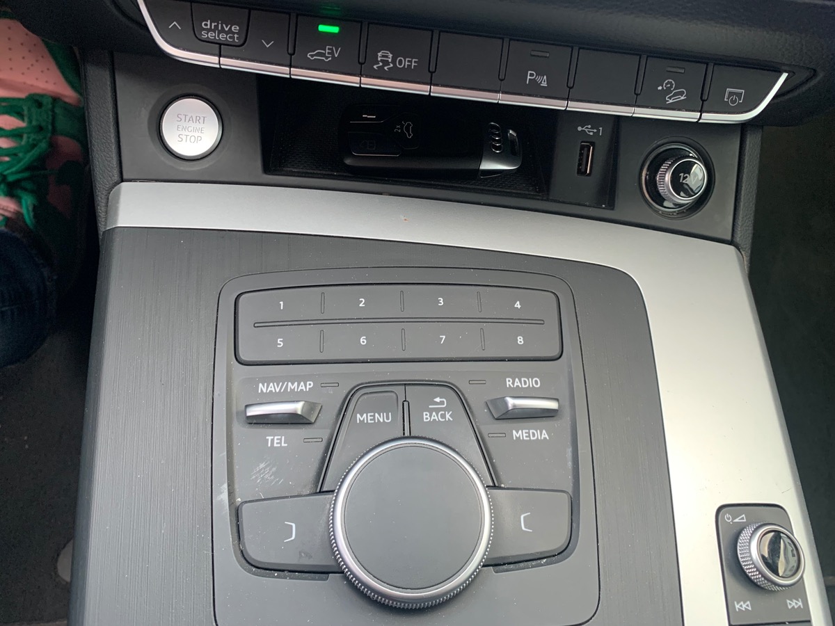 Audi Q5 299 ch | TSFI e | Pack S-line extérieur | Pack brillance | Caméra recul | GPS