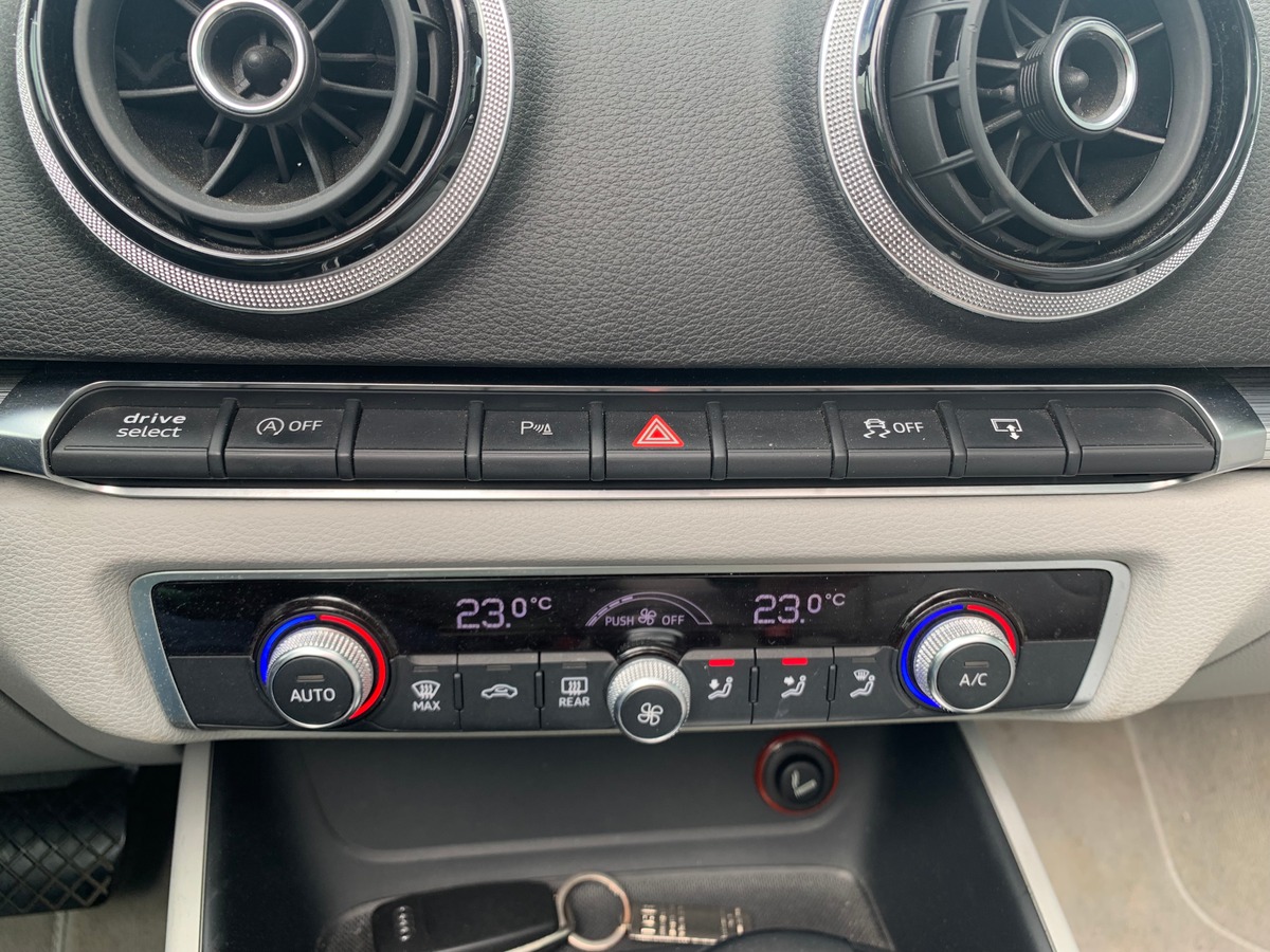 Audi A3 Cabriolet 150 chevaux | GPS | Caméra de recul | Régulateur de vitesse | Bluetooth