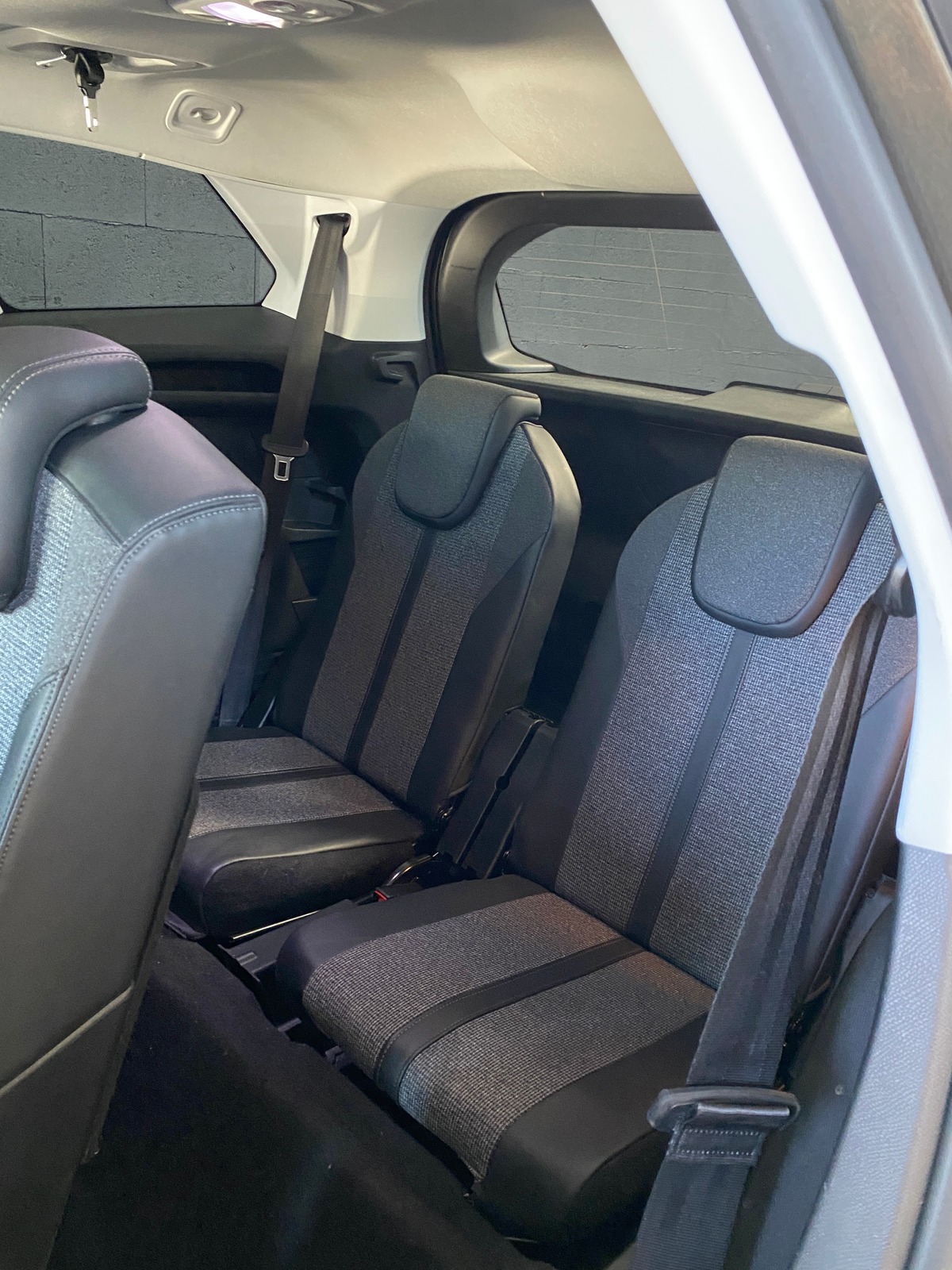 Peugeot 5008 2.0 HDi 180 ALLURE EAT 8