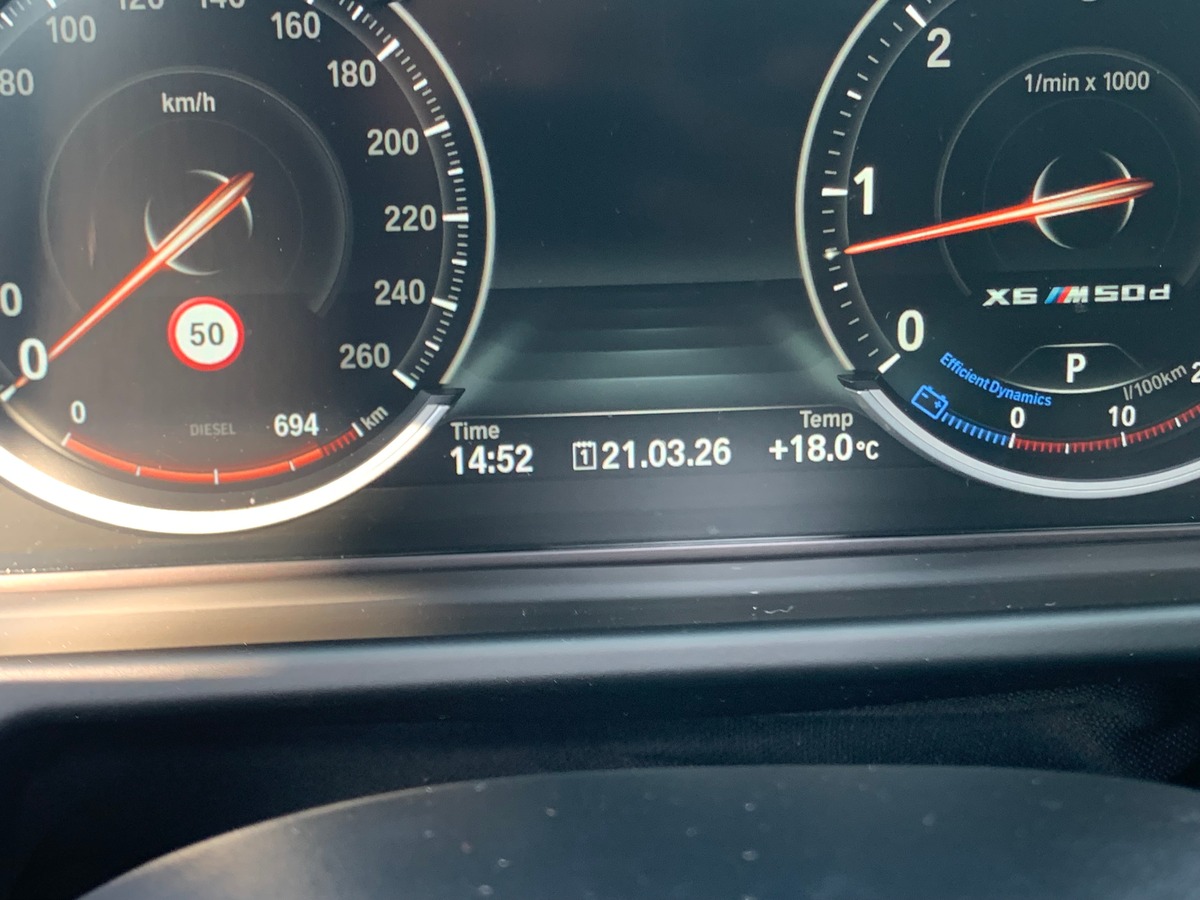 Bmw X6 380 | M | Toit ouvrant | Harman Kardon | Régulateur vitesse adaptatif | Attelage électrique