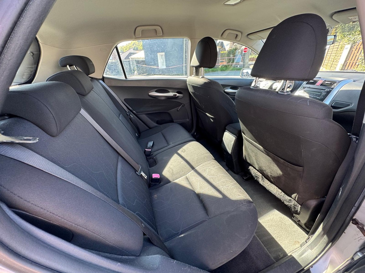 Toyota Auris 1.3 100cv Active - Garantie