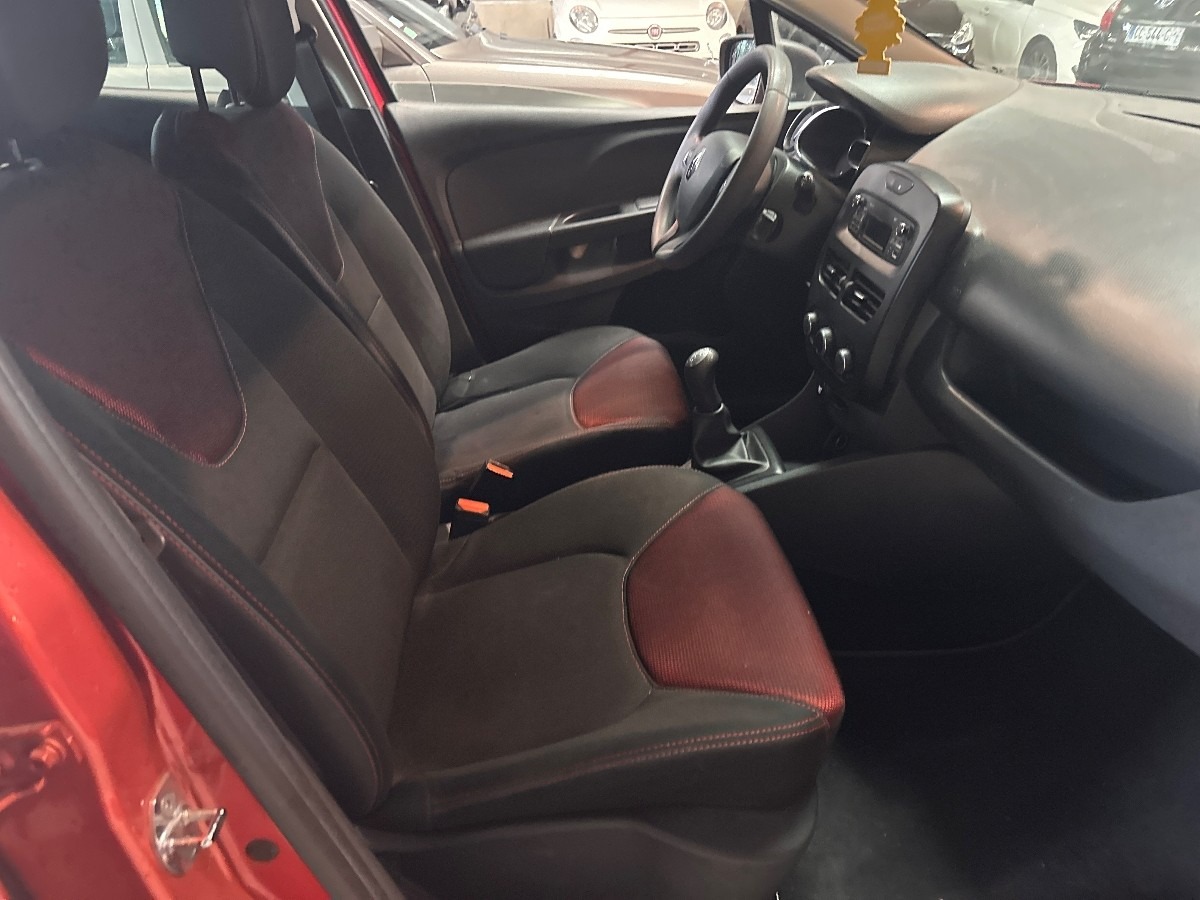RENAULT Clio IV 1.2 Life