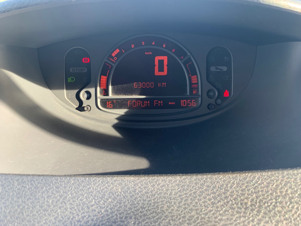 RENAULT Modus 75 ch | Dynamic | Climatisation | Roue de secours | Radio cd | Distribution  faite