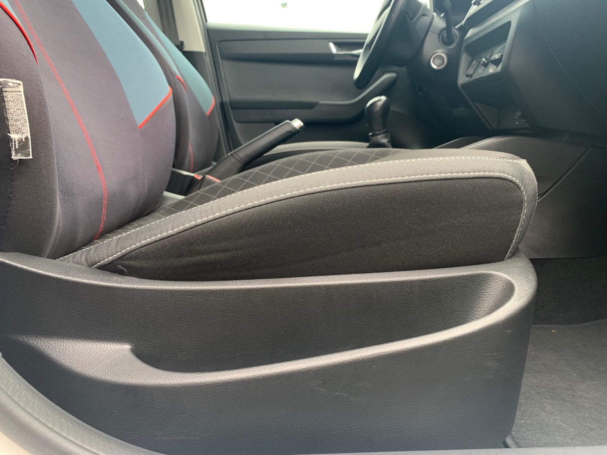 Skoda Fabia 60 ch | Business | GPS | Bluetooth | Radars de stationnement | Régulateur de vitesse