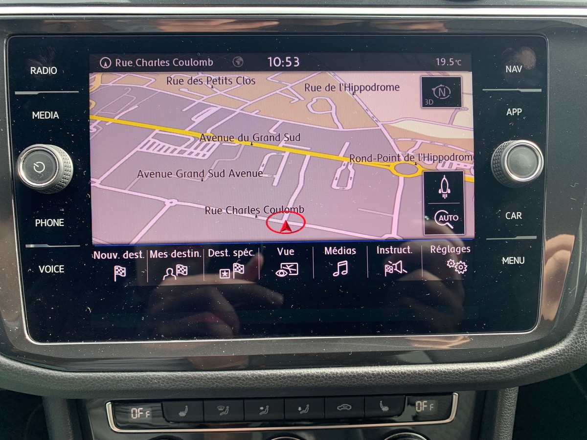 Volkswagen Tiguan 150ch | Confortline | Attelage | Aide stationnement | Régulateur vitesse adaptatif