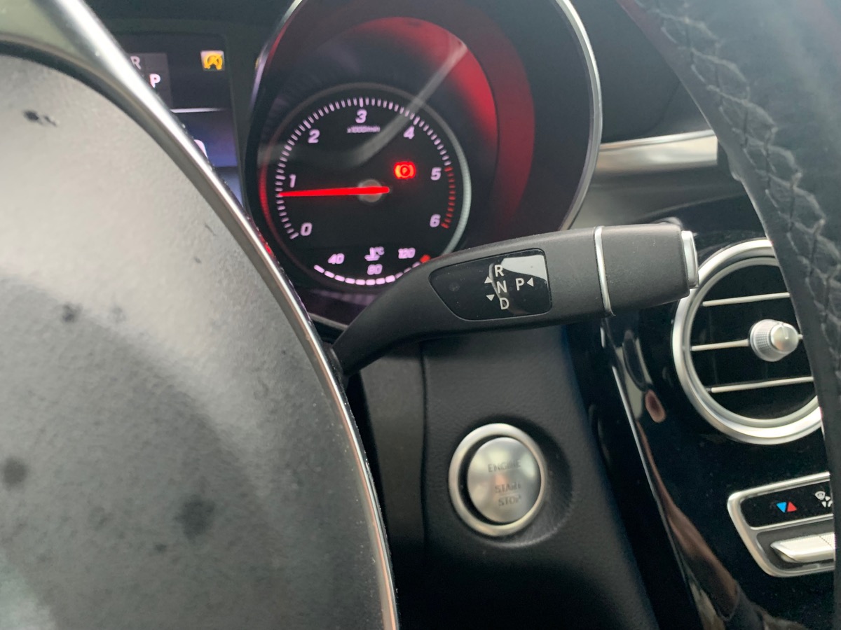 Mercedes-Benz GLC Coupé 204 | 250 4MATIC | Toit Panoramique | Caméra Recul | Attelage électrique