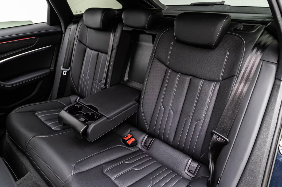 Audi A6 Avant V 45 TFSI 265ch S line quattro S tronic 7 Toit ouvrant