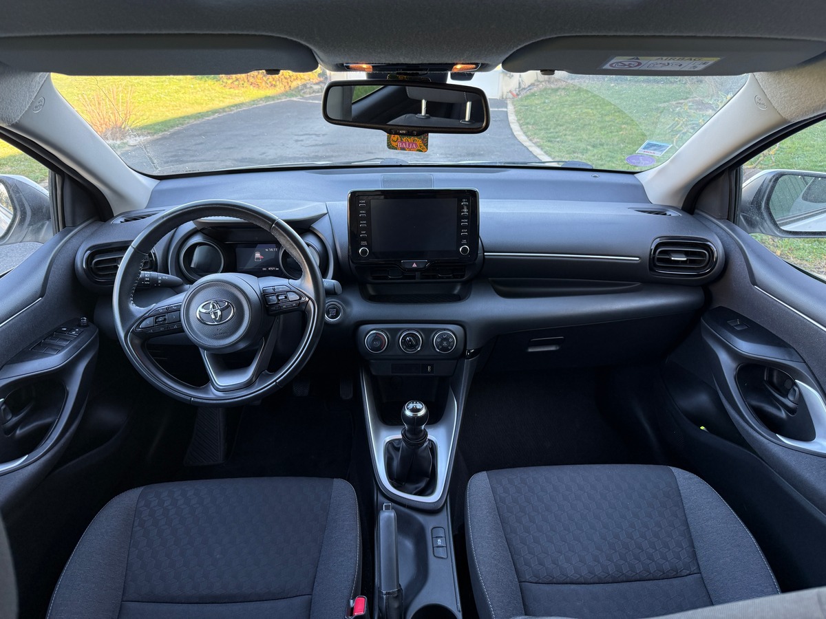 Toyota Yaris 70 VVT-I DESIGN