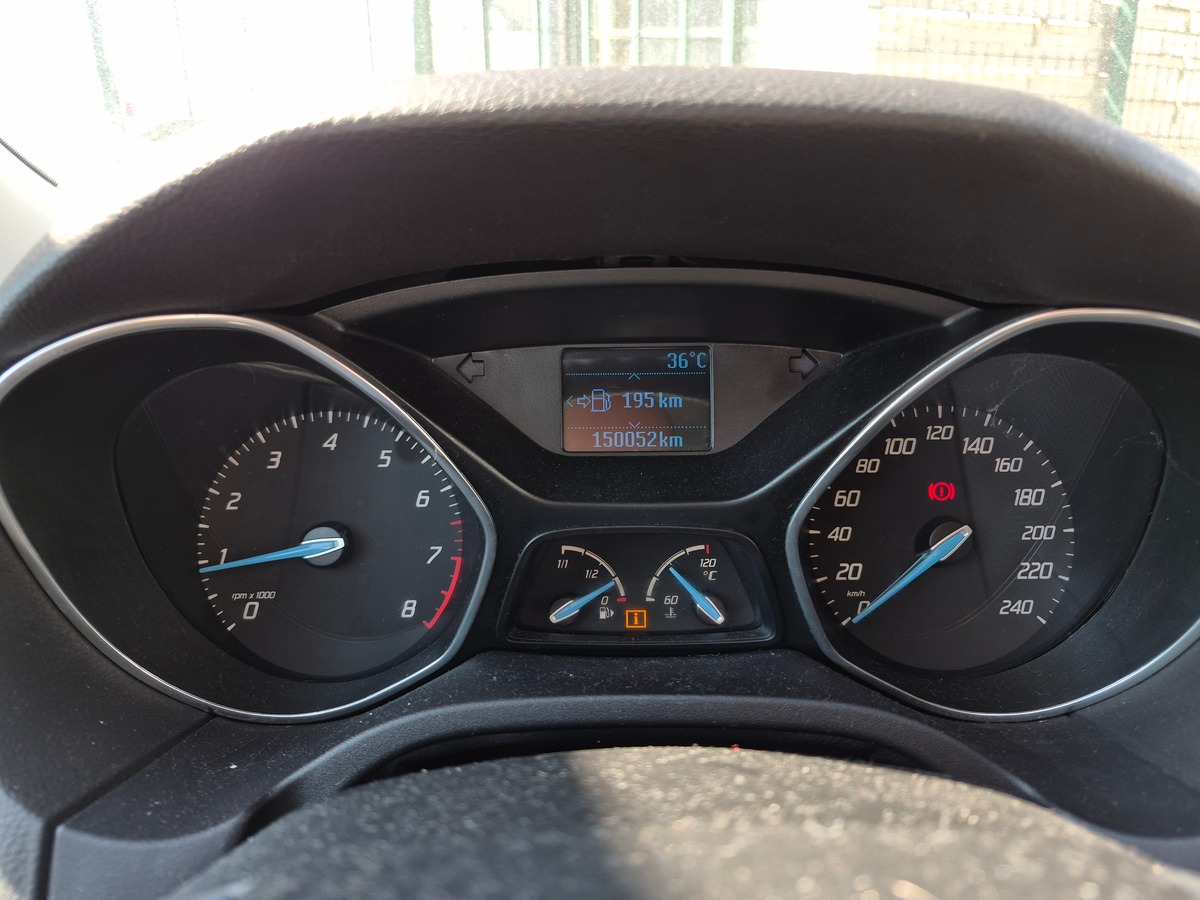 Ford Focus 1.6 150 ch TITANIUM