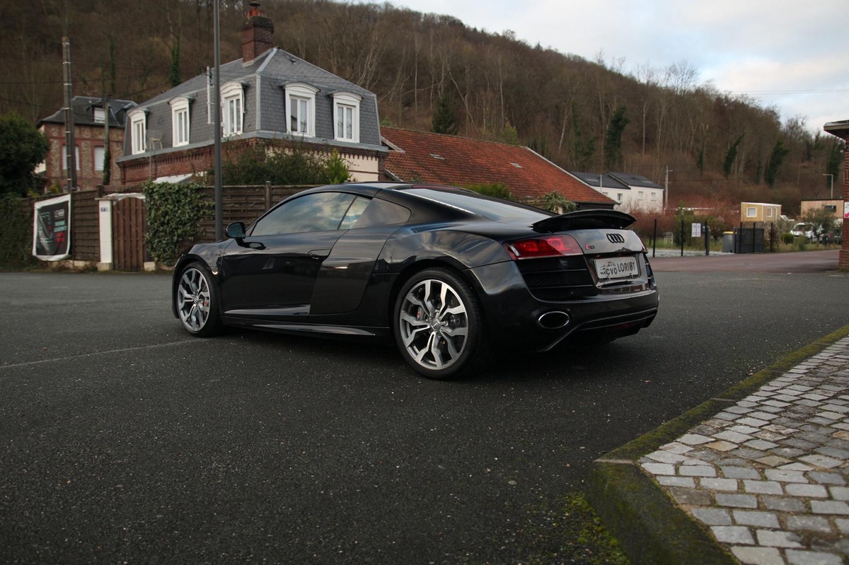 Audi R8 V10 5.2 FSi Quattro R-Tronic 525 cv Pack Carbone